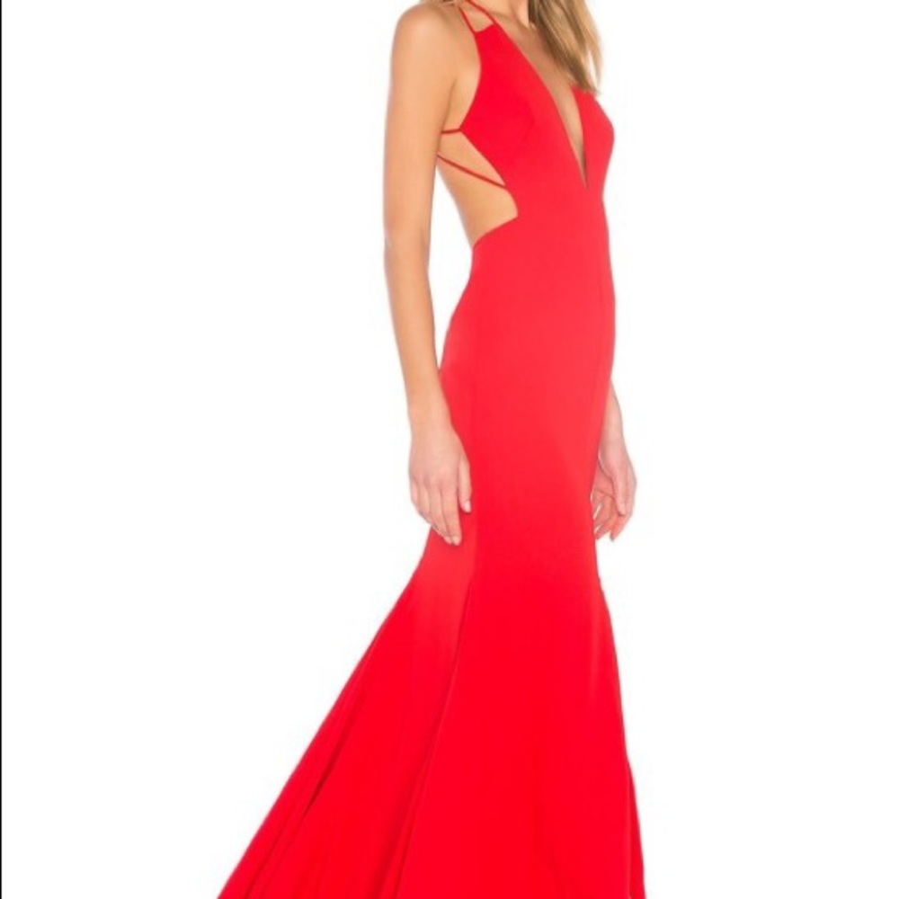 Fame & Partners Red Prom Dress